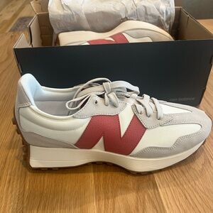 New Balance 327 sneakers